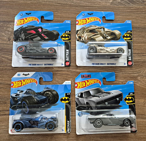 Hot wheels batman batmobile - hot,