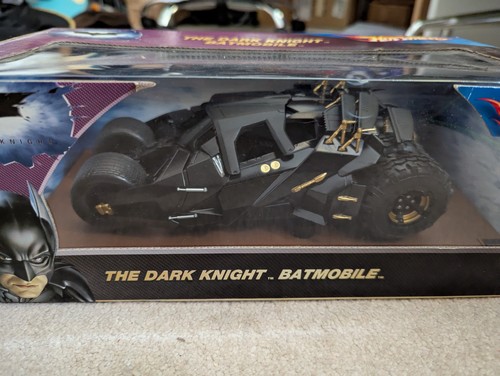 Batmobile dark knight tumbler - batmobile,
