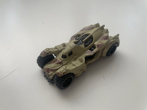 Batman batmobile die tumbler - batmobile,