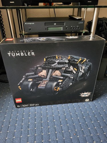 Lego batman 76240 batmobile - batman,